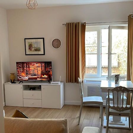 Dream Apartament Тирана Экстерьер фото