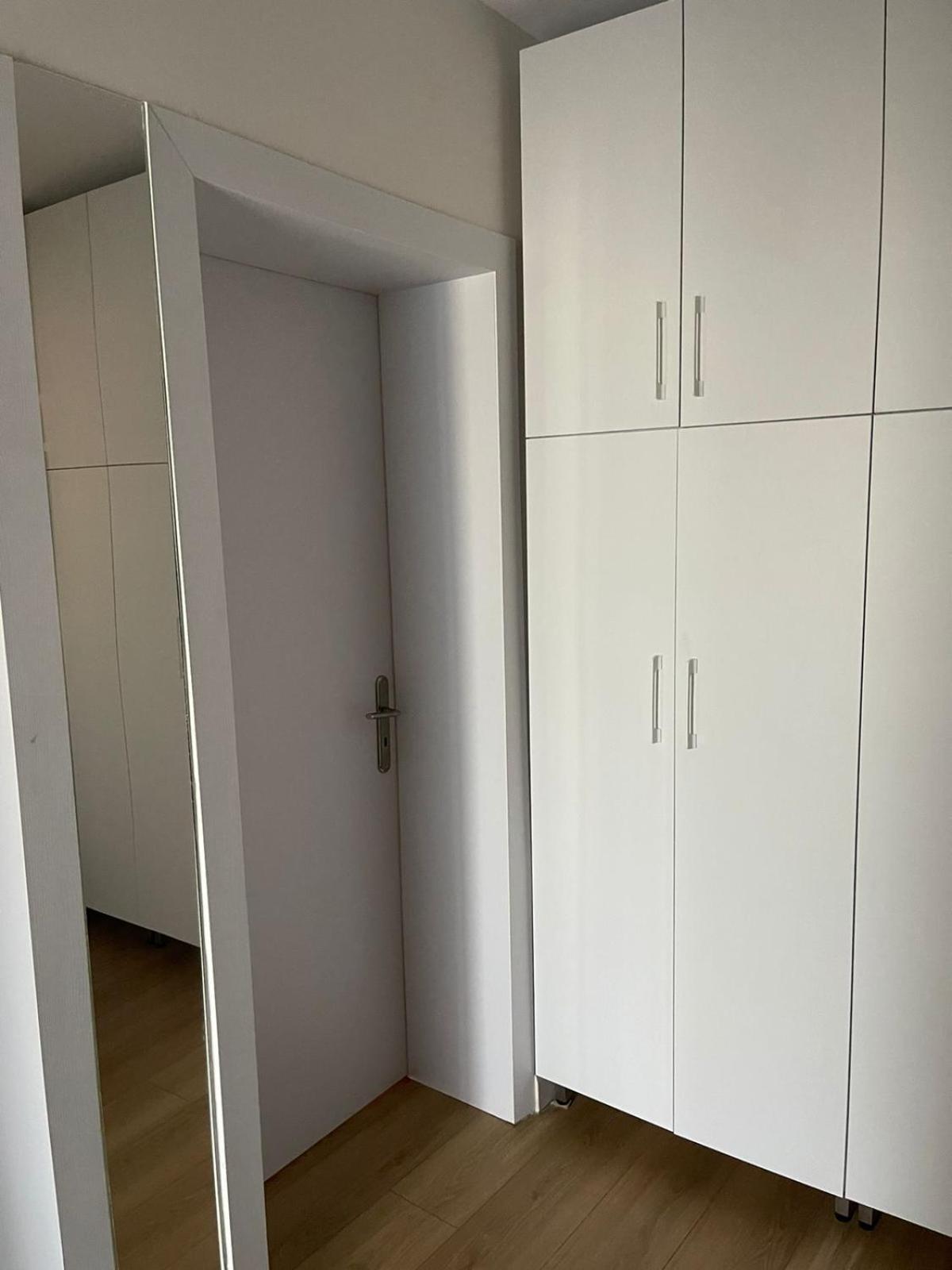 Dream Apartament Тирана Экстерьер фото