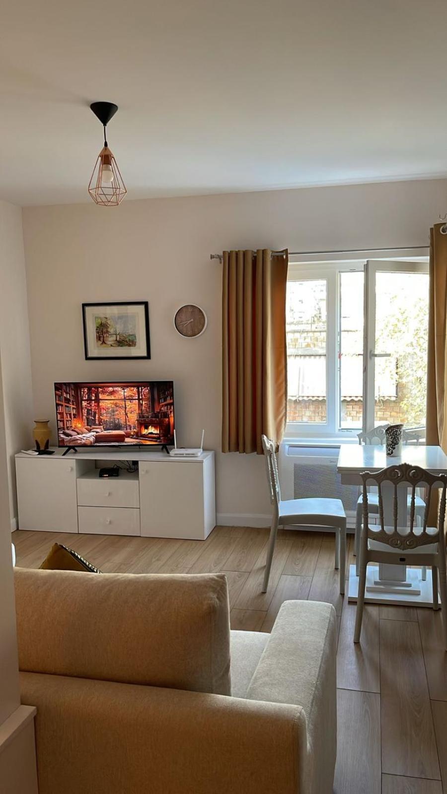 Dream Apartament Тирана Экстерьер фото